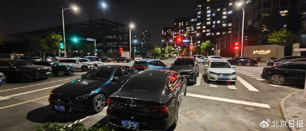 出租出售_小区车位只售不租维权_人防车位租赁20年