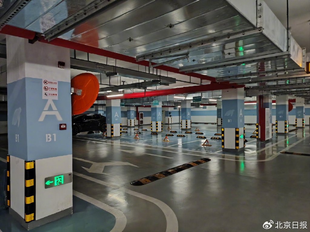 出租出售_人防车位租赁20年_小区车位只售不租维权