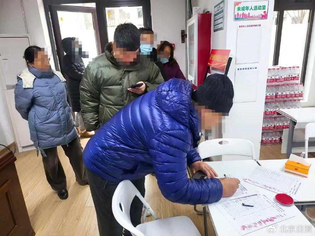 人防车位租赁20年_出租出售_小区车位只售不租维权