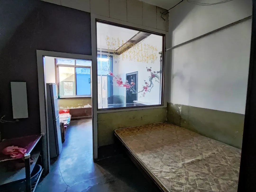 出租出售_出租出售四个字图片_出租出售房屋广告怎么写