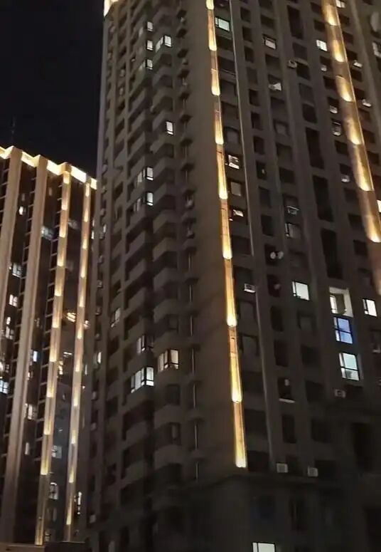 女子租到凶宅房东拒退全款 租客知情权引争议