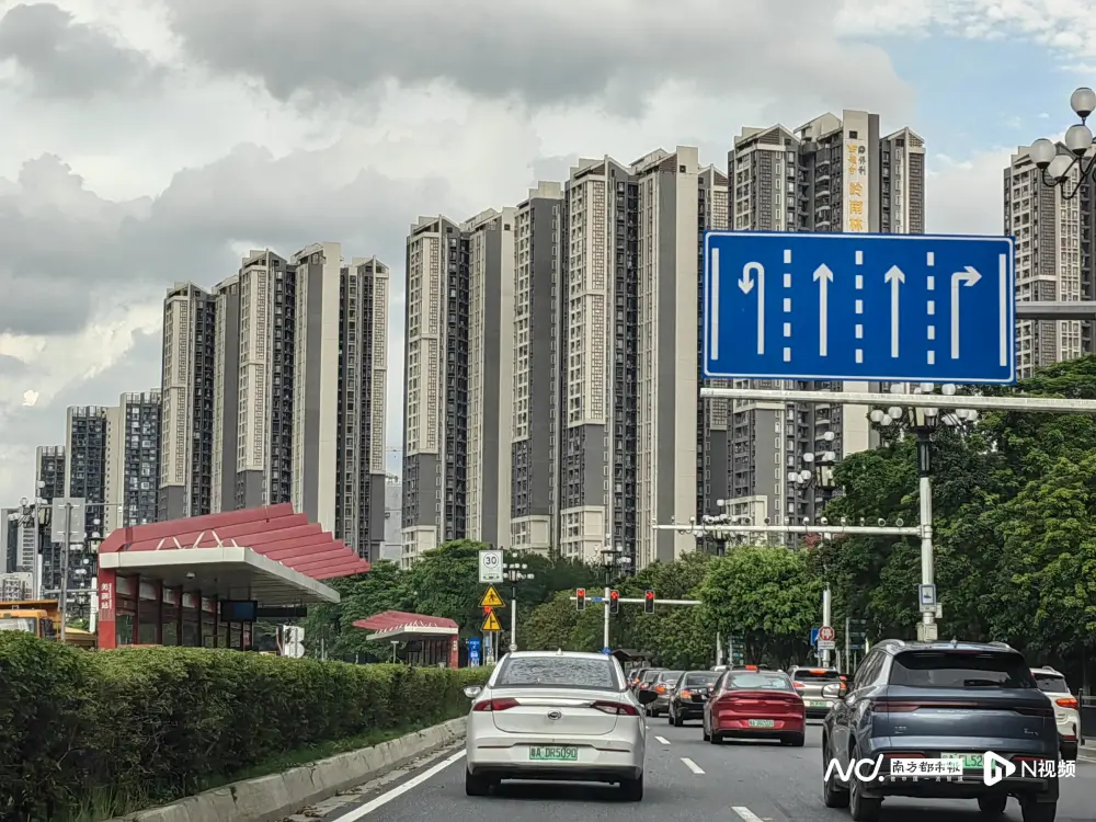 国家稳楼市方针下，广州上半年楼市回暖，黄埔区网签套数激增